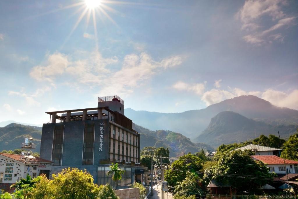 台南山裡的『黑金SPA』！儷景溫泉會館讓你邊泡湯邊看嘉南平原夜色