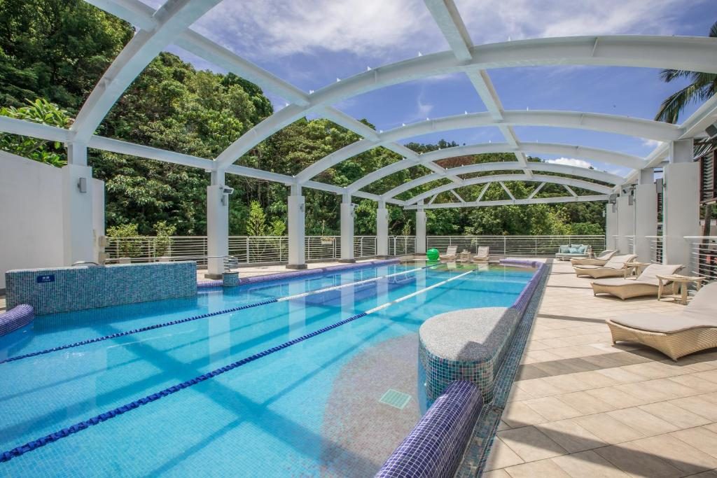 《泡在書海裡的五星湯泉》：北投大地酒店，把圖書館搬進溫泉裡