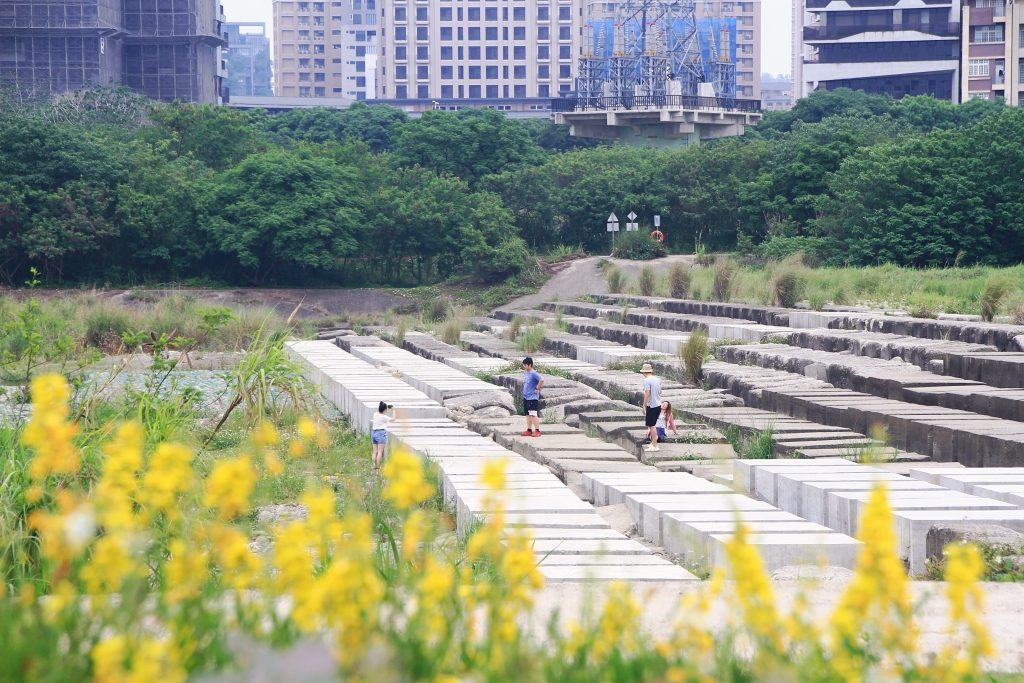 新竹豆腐岩｜竹北竹東交界人氣景點，夕陽攝影、美食與交通全攻略