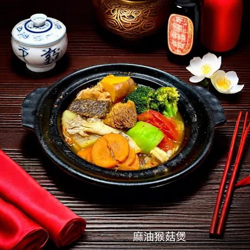 陽明山奧萬大｜當春楓遇上繡球花，一秒走進「小京都 × 韓劇場景