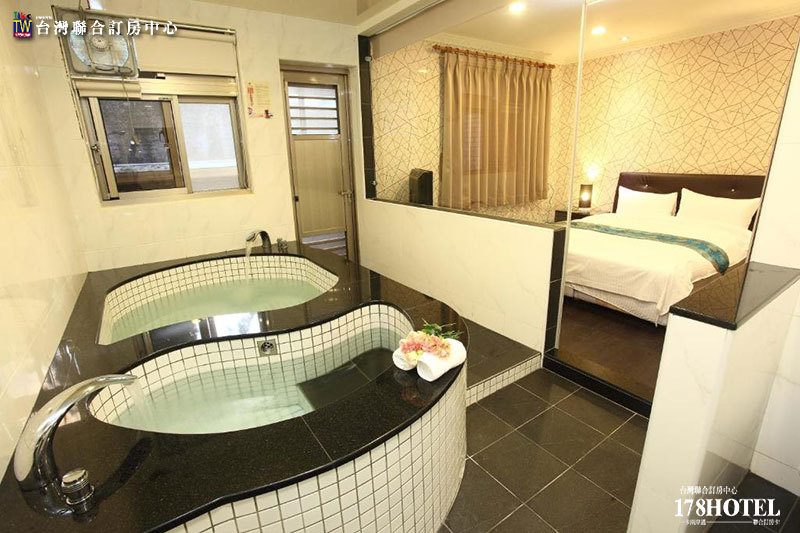 烏來泡湯住宿首選|泉世界溫泉會館雙人一泊二食只要 $2,499,週五入住還不加價!