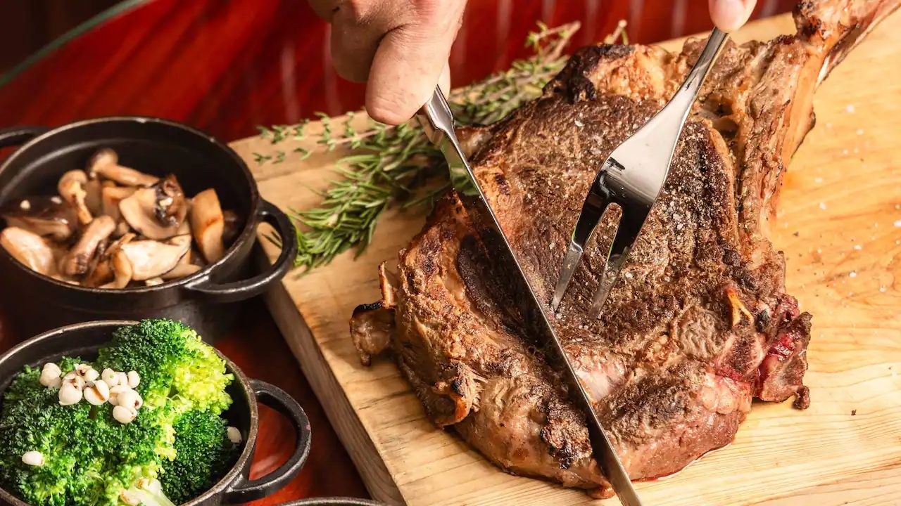 一晚住進台北君悅，等於打卡半個信義區：奢華與繁華只隔一扇門