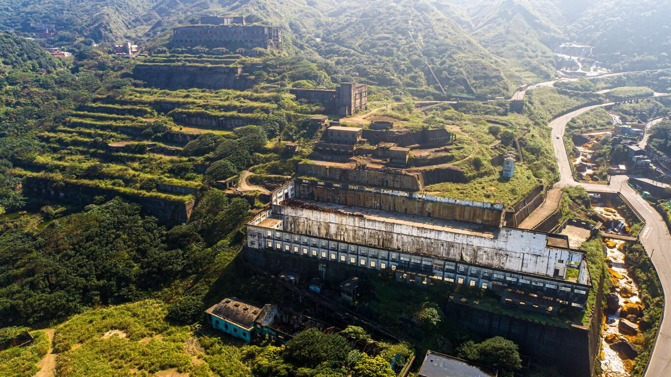 九份一日遊｜紅燈籠下的山城奇遇，像走進真人版動畫場景