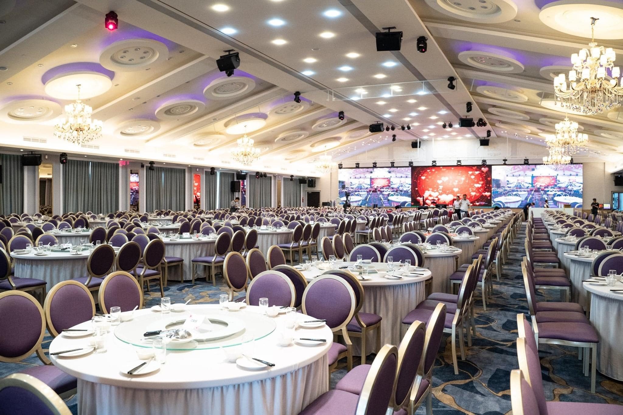 別再問桃園聚餐去哪！水悅莊園剁椒海上鮮熱辣登場，吃到幸福滿桌