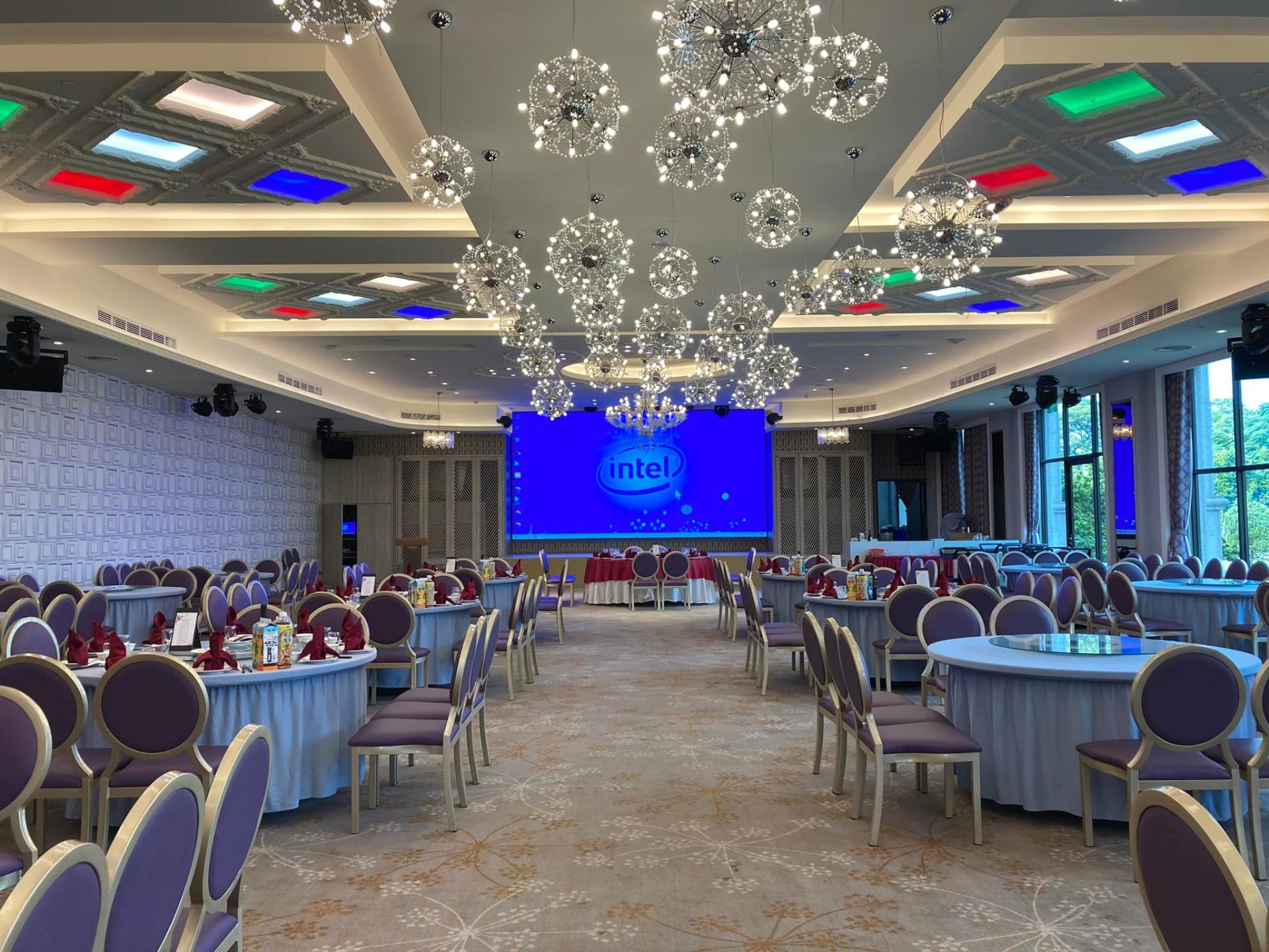 別再問桃園聚餐去哪！水悅莊園剁椒海上鮮熱辣登場，吃到幸福滿桌