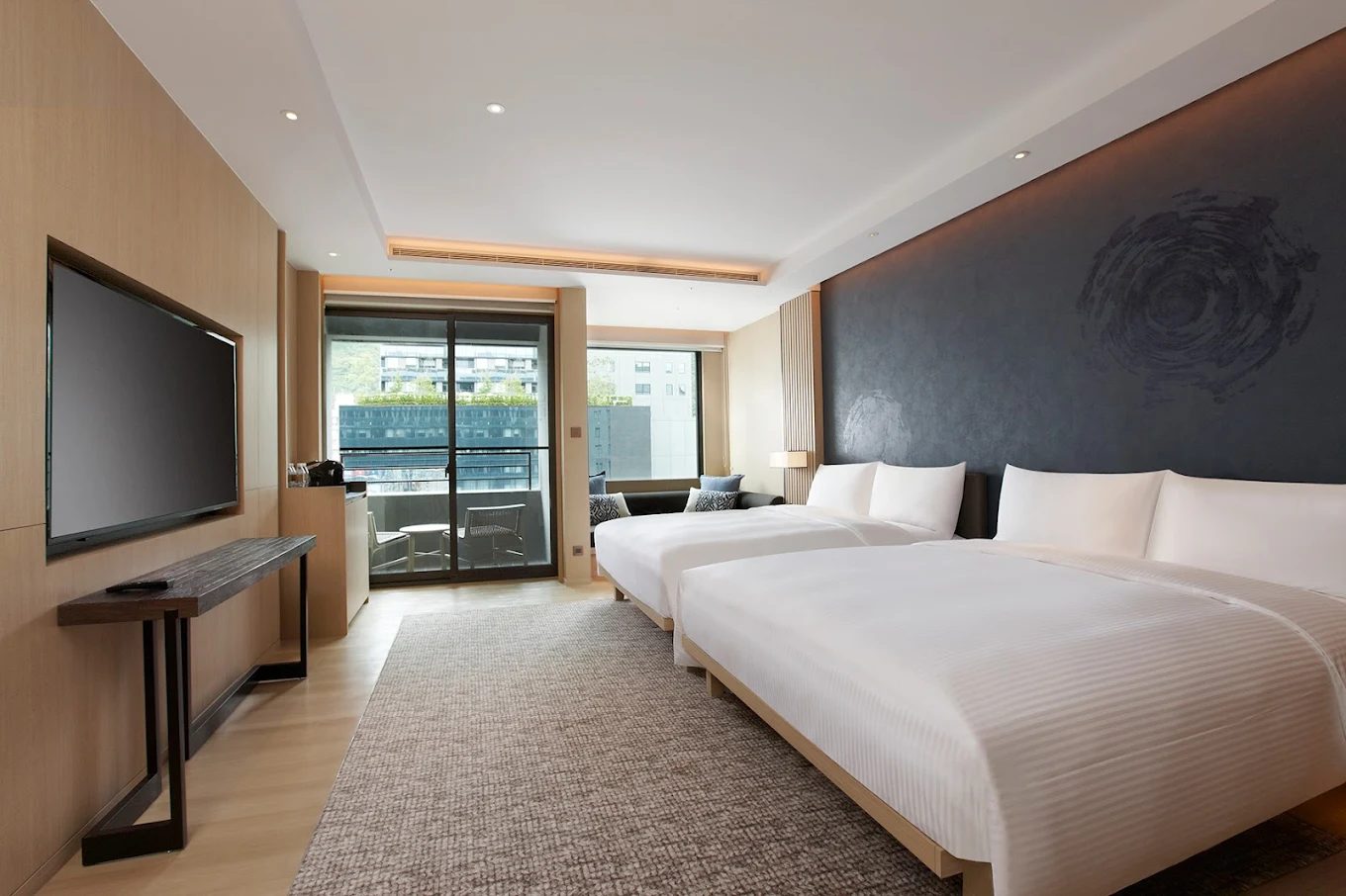 一場宜蘭的房間療癒：從寒沐私湯到村却夜景，睡一晚就是度假