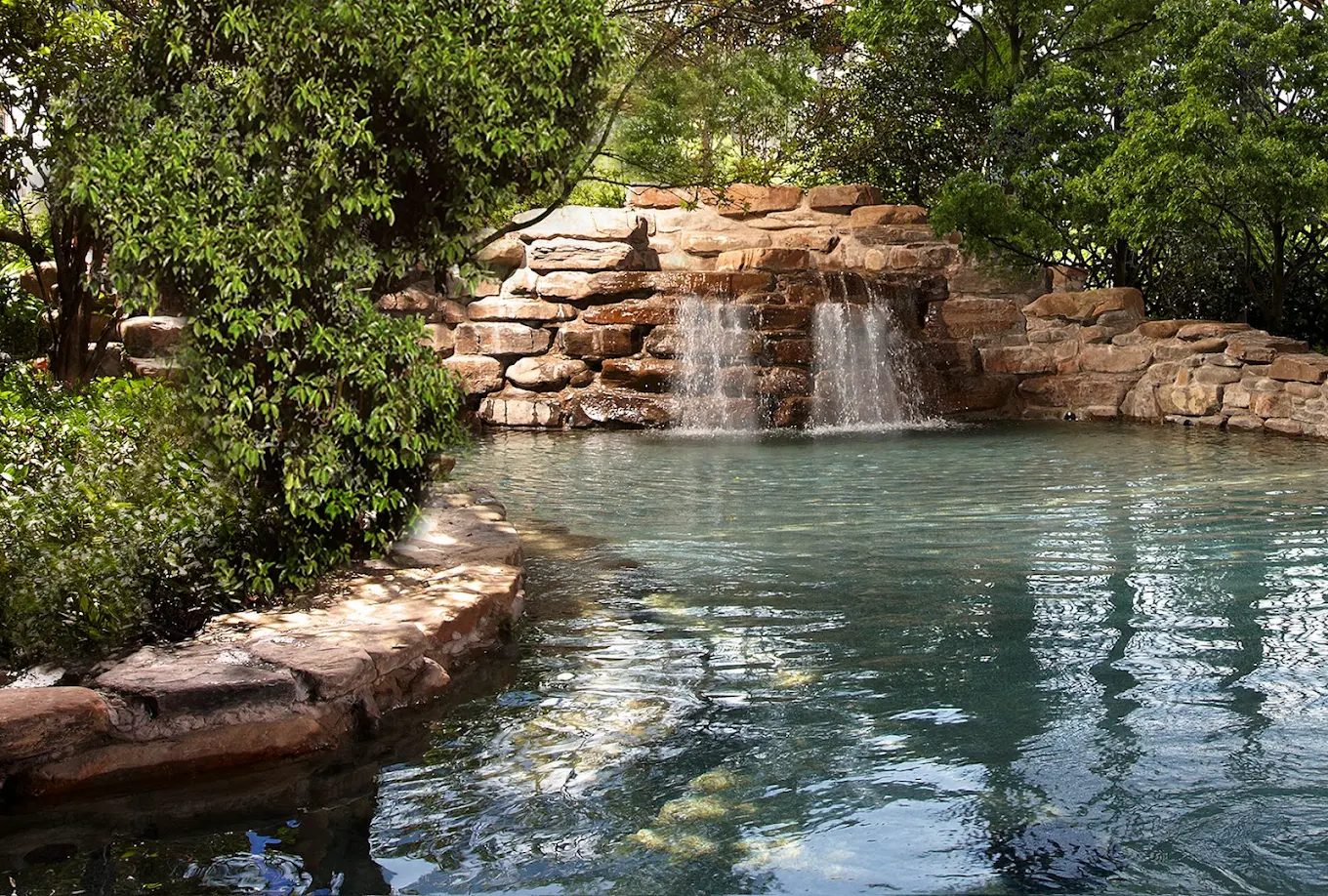 一場宜蘭的房間療癒：從寒沐私湯到村却夜景，睡一晚就是度假