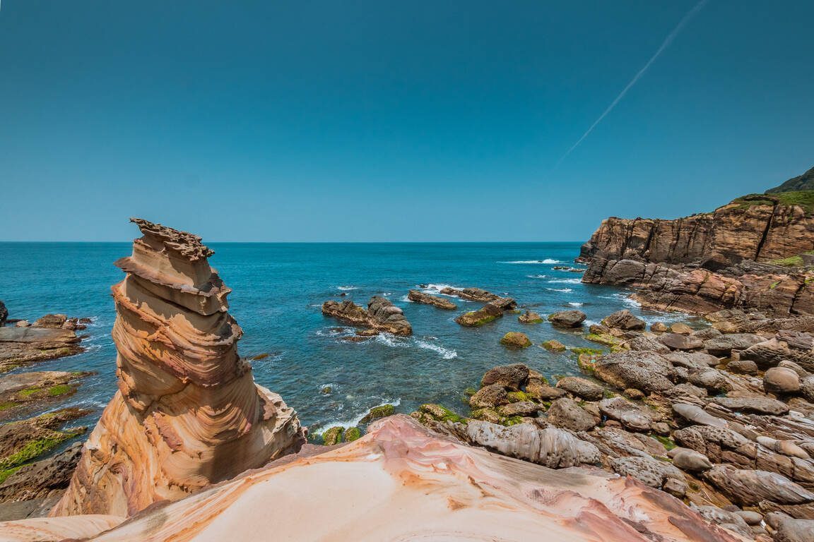 山城、貓村、海岸線｜新北一日遊比連假人潮更爆的美景清單。封面建議