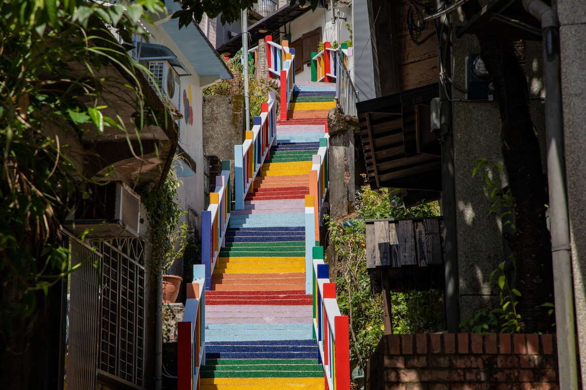 山城、貓村、海岸線｜新北一日遊比連假人潮更爆的美景清單。封面建議