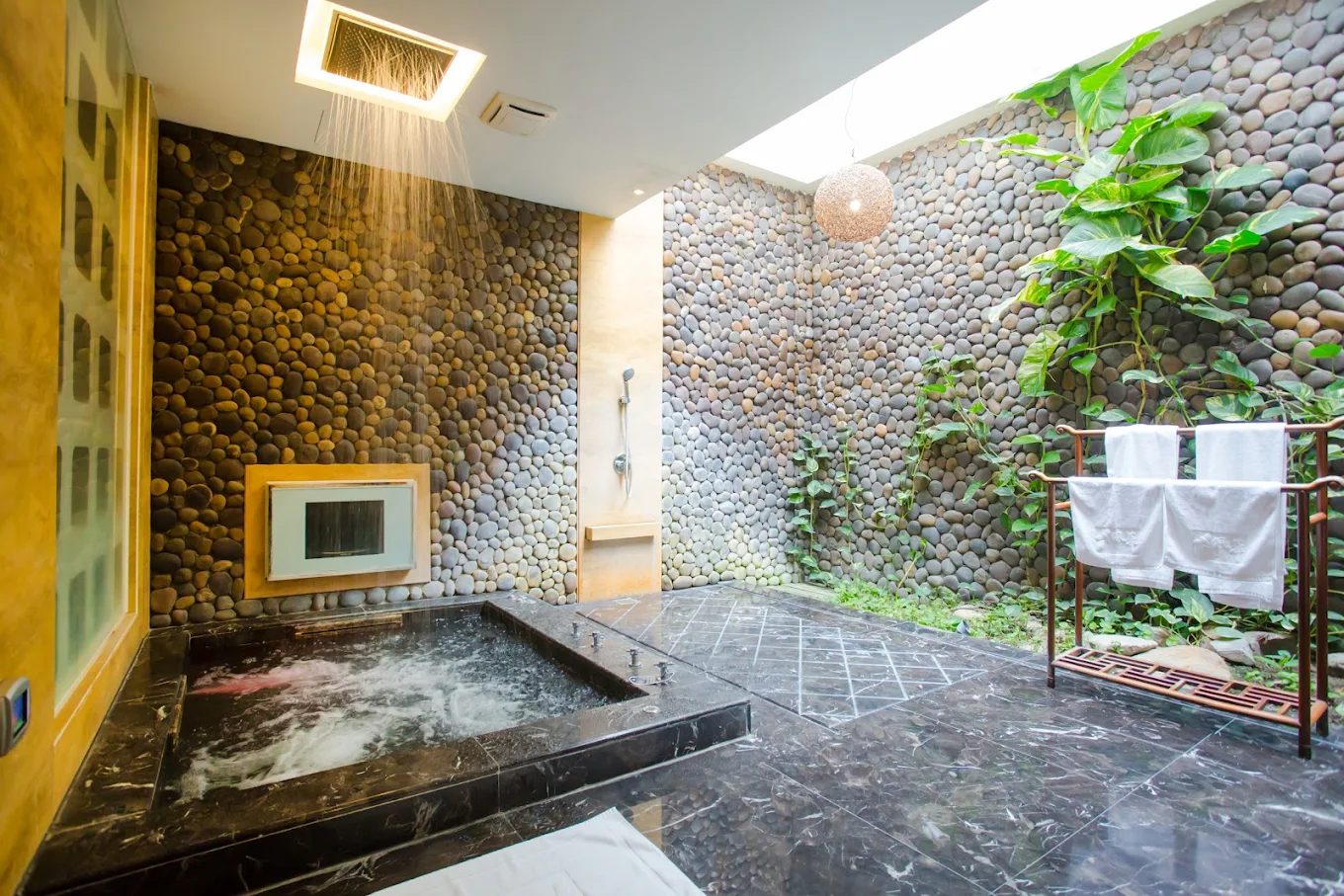 雲林風華渡假旅館｜隱身虎尾市中心的祕境旅宿，一泊就能收穫滿滿療癒感