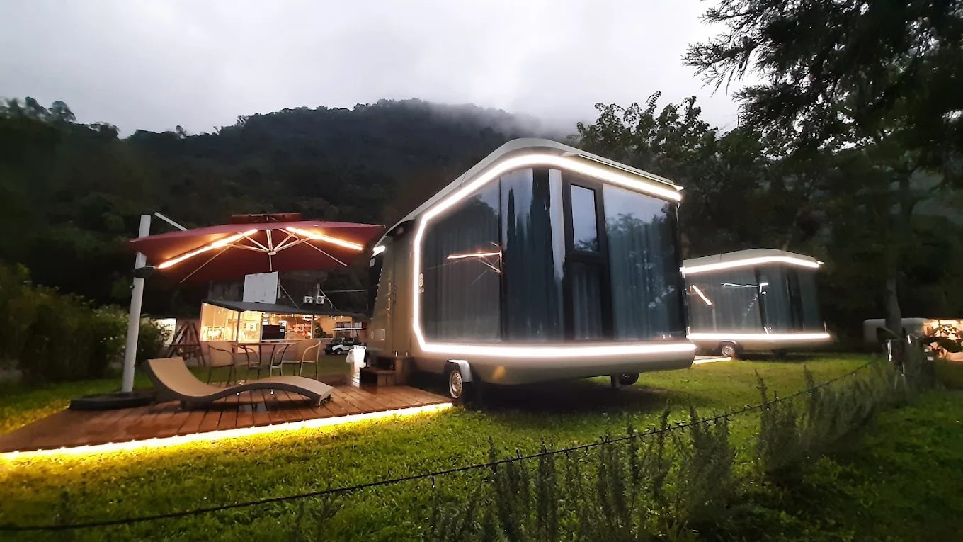 一卡皮箱走進山海五星房」|5 大懶人露營地,比飯店還好睡的 Glamping 旅程