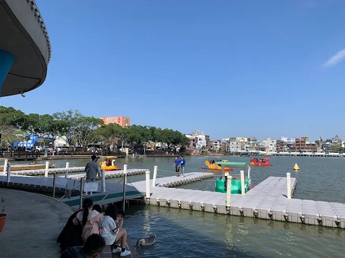 桃園景點TOP5｜大溪老街、虎頭山夜景、龍潭大池與夕陽濕地一次看