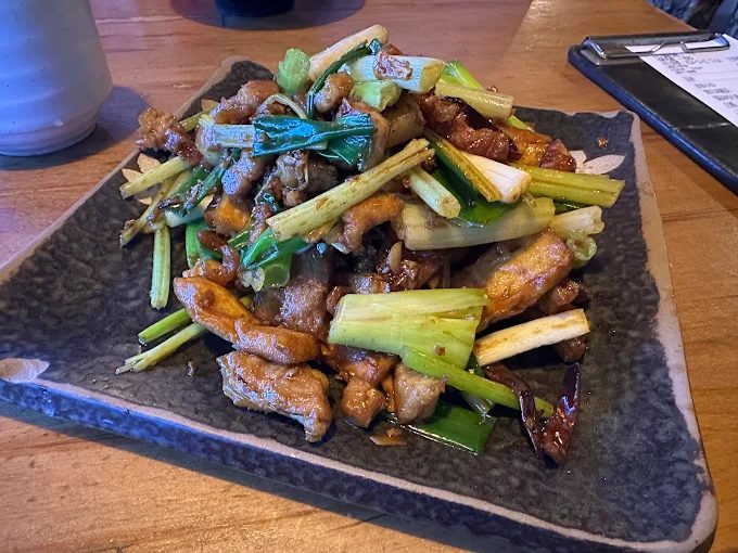 桐苗栗三義必吃｜桐花村客家料理，道地美食與浪漫油桐花景一次享受