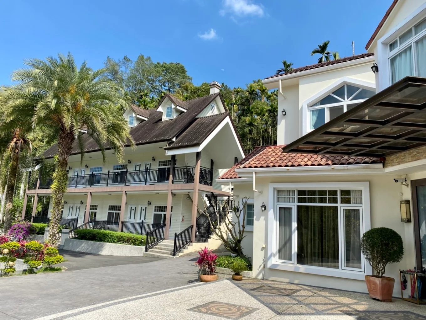 日月潭布查德Villa｜周年慶限量優惠，每人1999元享一泊二食＋下午茶