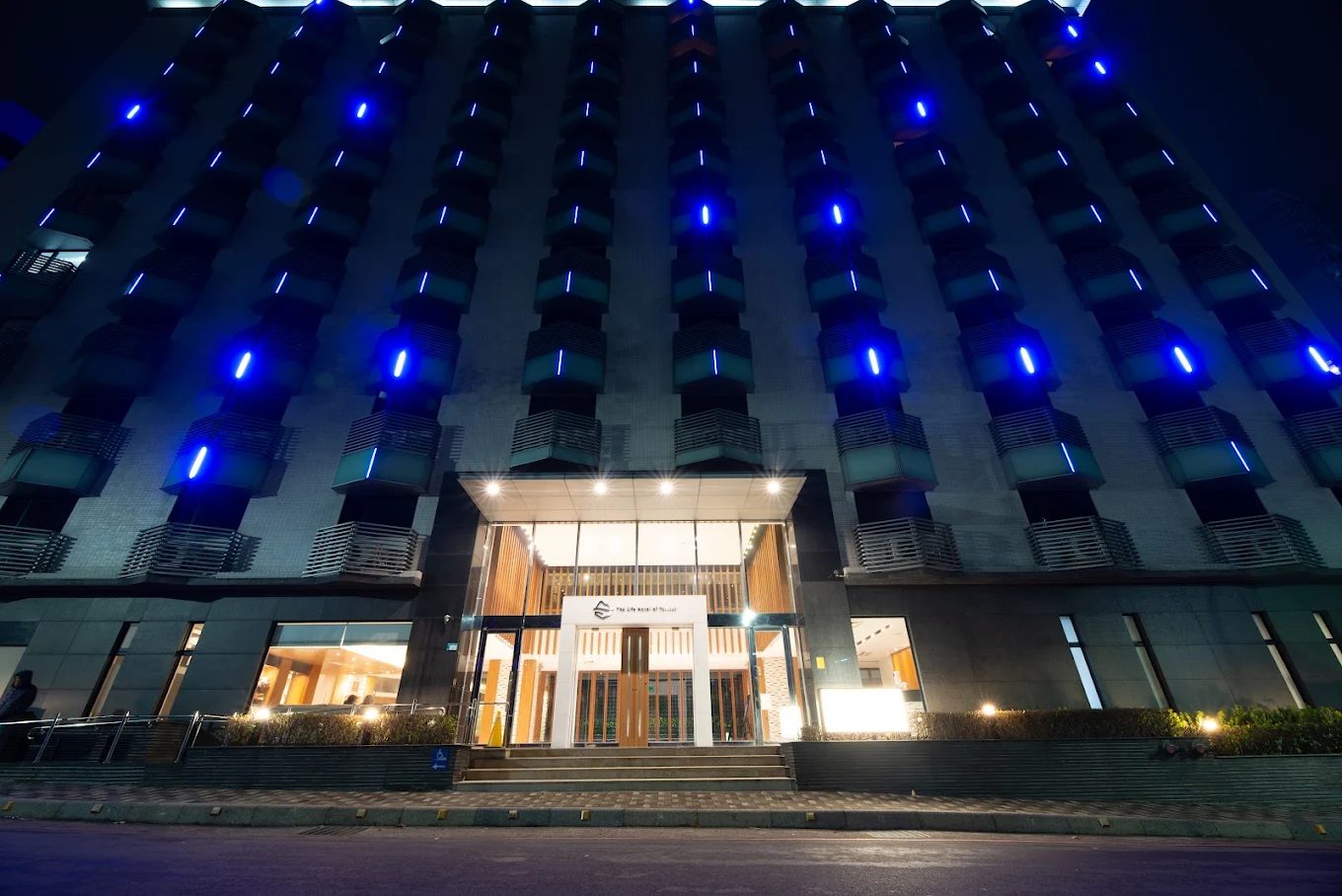 淡水淶滬文旅｜捷運步行 7 分鐘，雙人房含早餐只要 $1,480 起