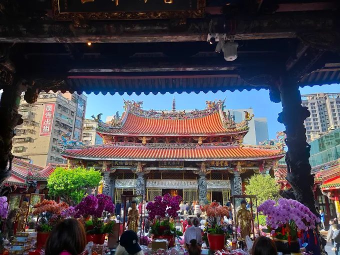 想住龍山寺附近？台北凱達大飯店五星享受＋萬華必吃美食懶人包