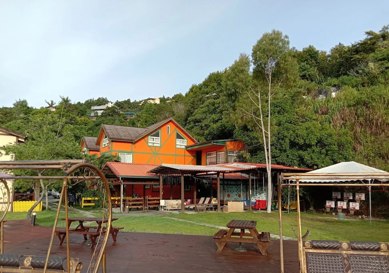 清境之星樂活莊園｜雙人房只要 NT$1,450，擁抱高山星空與療癒綠意