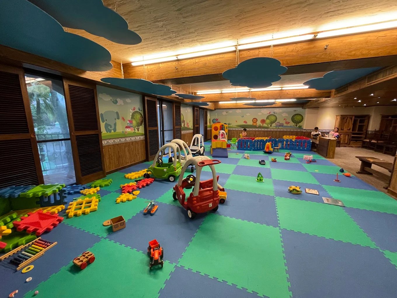 花蓮理想大地｜不飛歐洲也能享受的水上度假村！雙人蜜月客房只要 $4,999