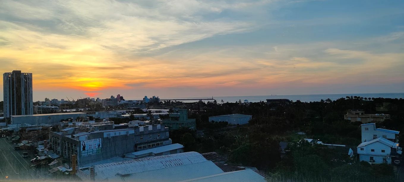 花蓮星空海藍飯店｜平日限定兩晚只要 NT$4,200，免費升等海景房！