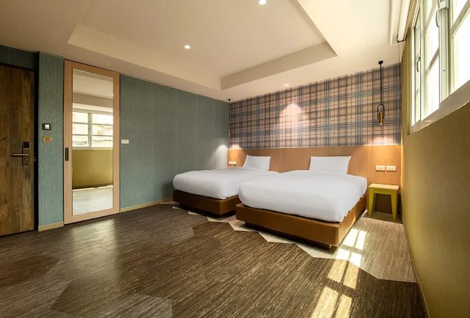 高雄住宿推薦｜5 間高評價飯店＆民宿，近六合夜市、駁二、三多商圈