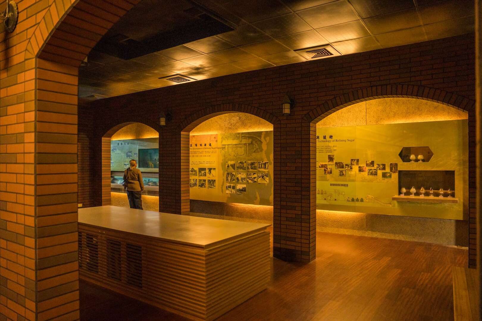 高雄橋頭糖廠一日遊｜搭五分車、吃紅豆酵母冰，走進百年糖業博物館