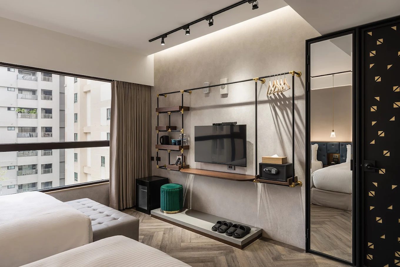高雄小資住宿推薦｜高雄行旅 HOTEL LEISURE Kaohsiung，雙人房含早餐下午茶只要 $1,380 起