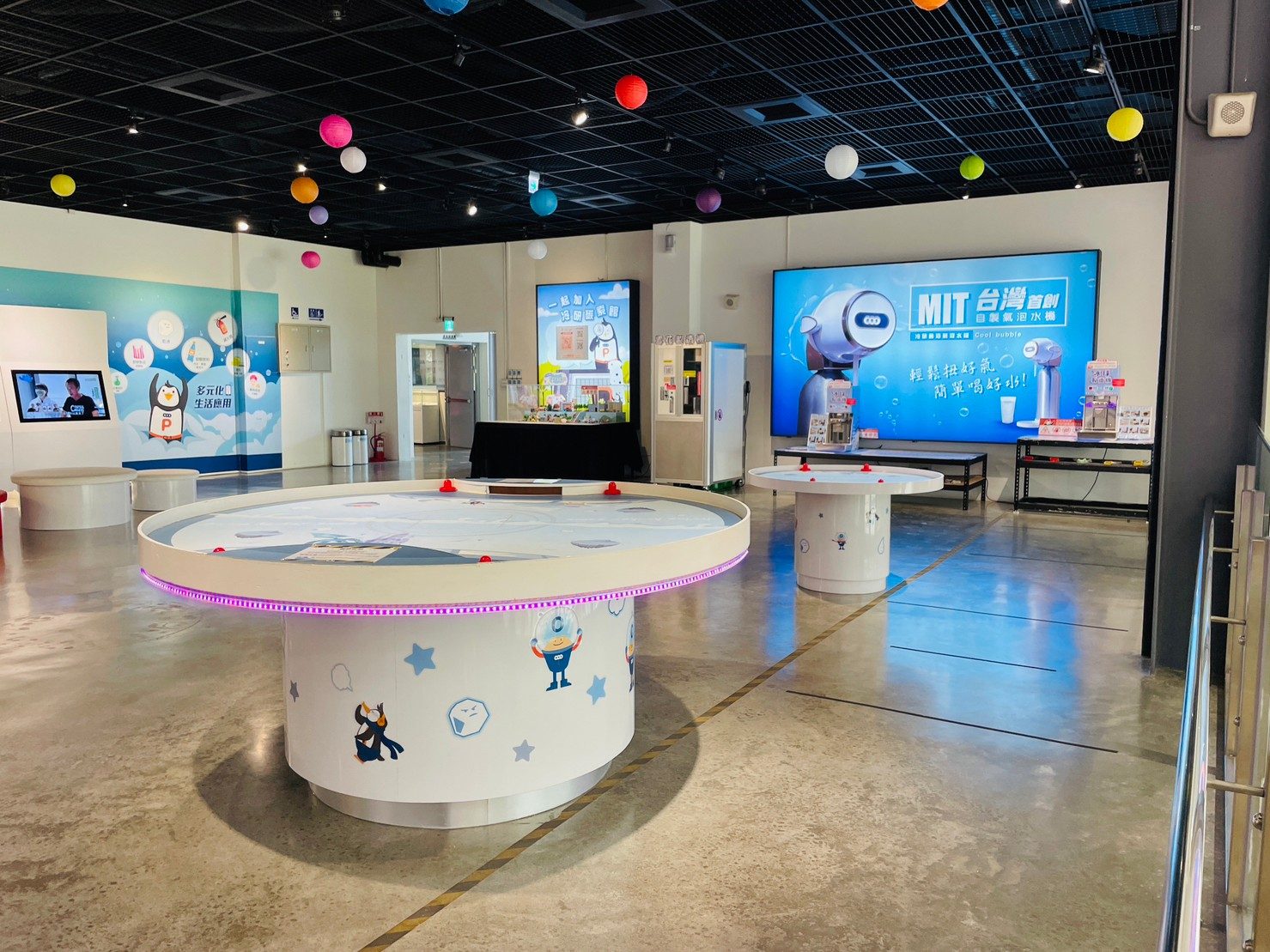 嘉義親子必訪|冷研碳索館全攻略:乾冰瀑布、泡泡樹、DIY課程超好玩!