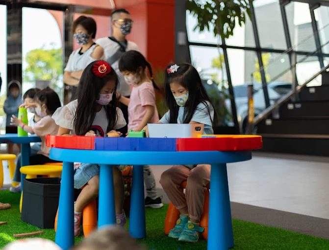 嘉義親子必訪|冷研碳索館全攻略:乾冰瀑布、泡泡樹、DIY課程超好玩!