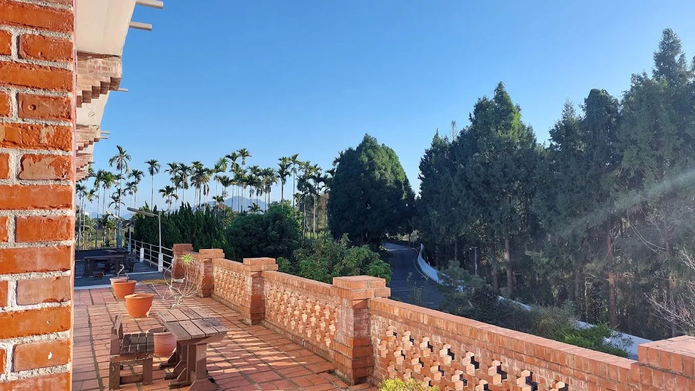 森林系祕境住宿｜南投鹿谷【鹿鼎莊】一泊二食只要 $1,950