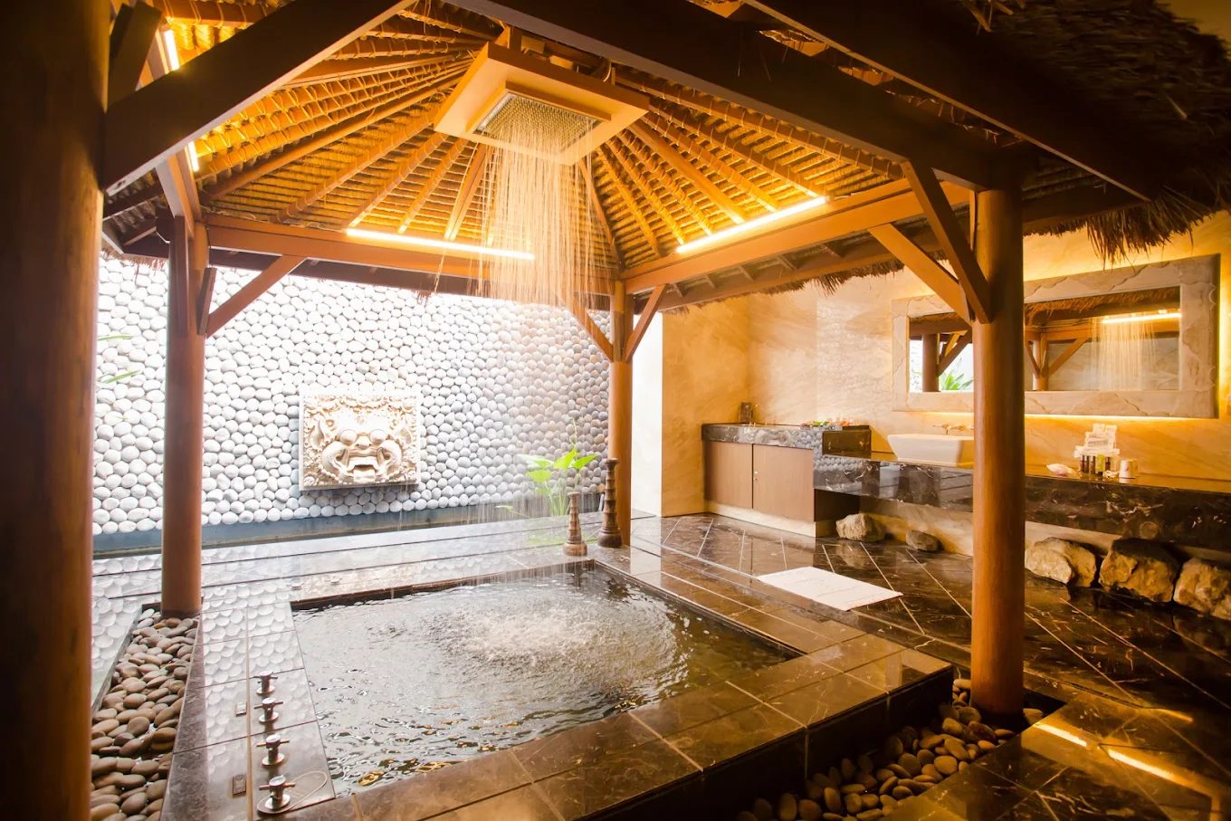 雲林虎尾小旅行｜雲林風華渡假旅館．雙人房只要 $2,480，私密車庫＋按摩湯池好放鬆