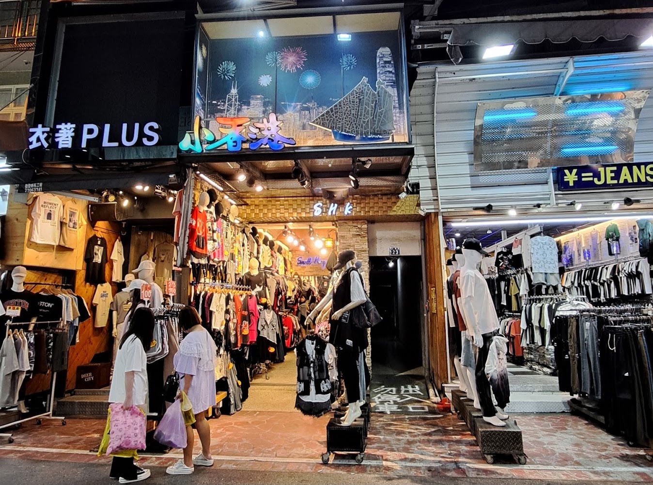 逢甲小籠包｜逢甲夜市：台中最受歡迎的美食天堂，探索必吃小吃與熱門景點