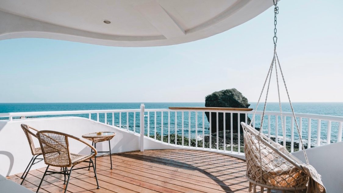 草分木民宿-船帆石