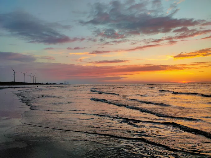 桃園景點TOP5｜大溪老街、虎頭山夜景、龍潭大池與夕陽濕地一次看