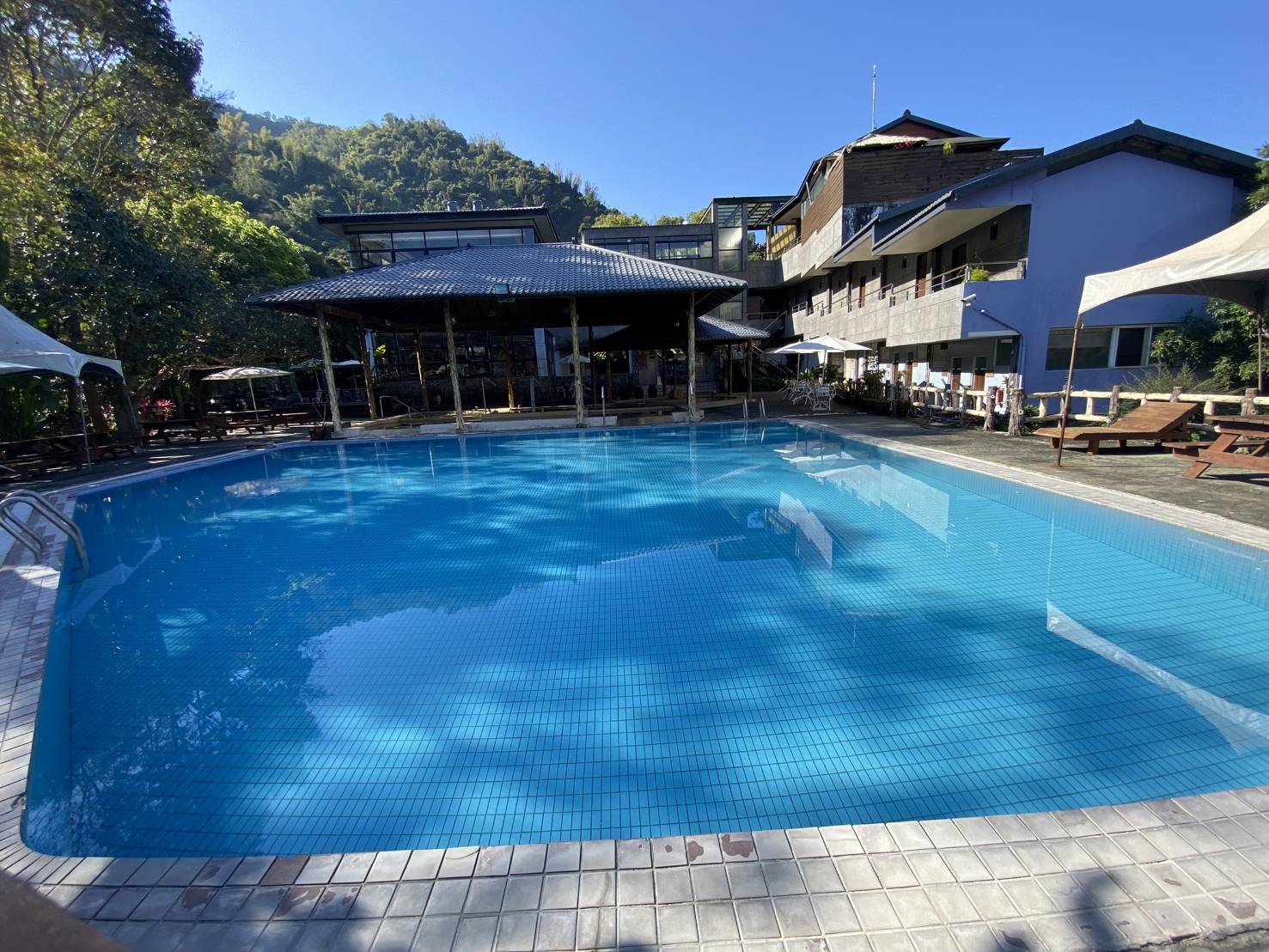 🌿 天闊SPA溫泉會館｜山居Villa雙人房限時優惠，泡湯＋套餐一泊二食只要 $3,400 起！