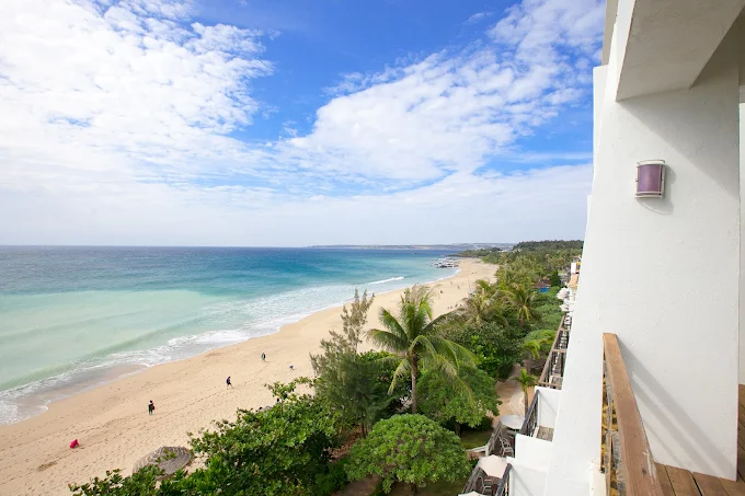 墾丁夏都沙灘酒店｜住進海風裡的夢，浪聲、陽光與晚霞，讓心也度假