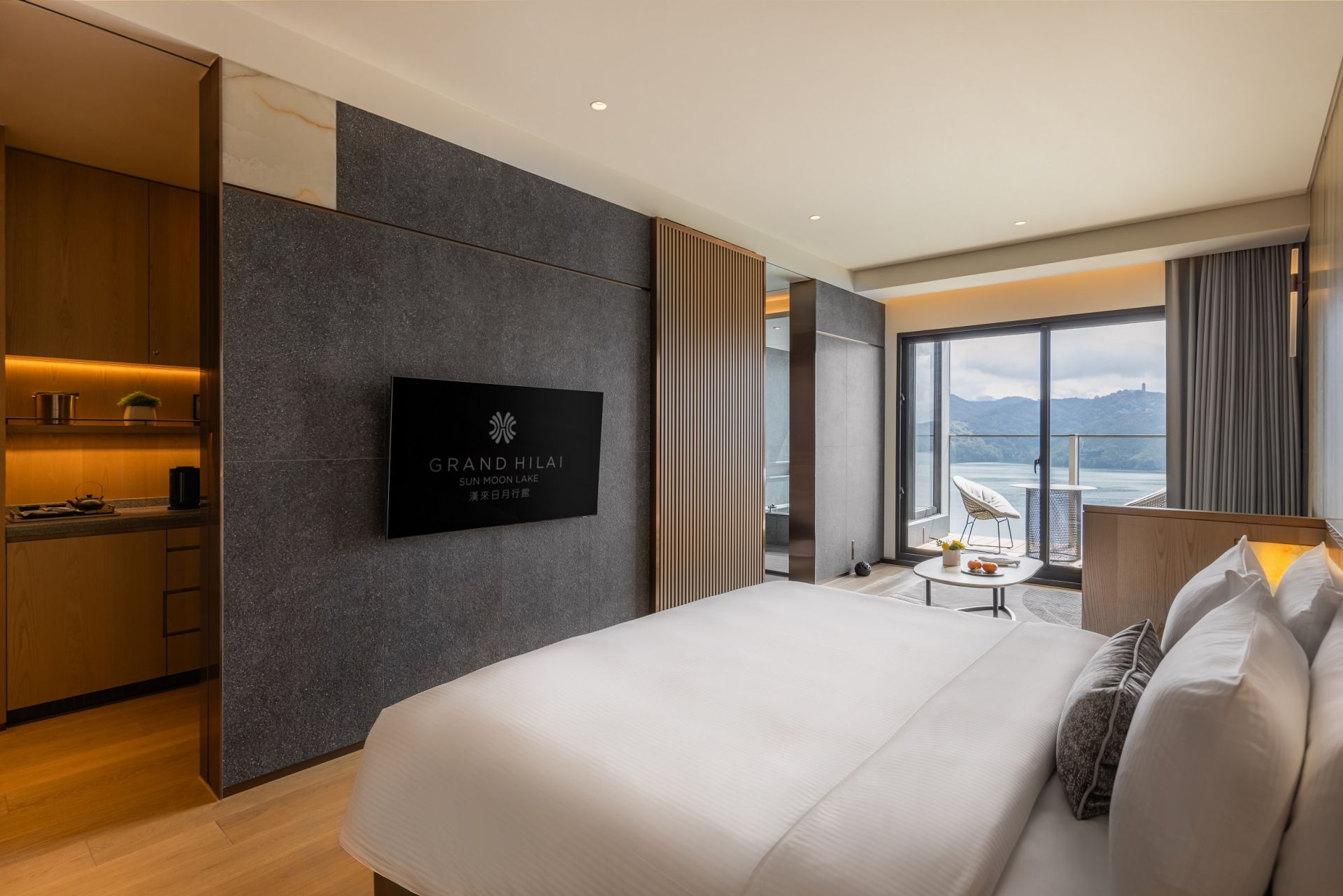 漢來日月行館|從晨霧到夕陽,當山色映入房窗,住進日月潭的湖光裡