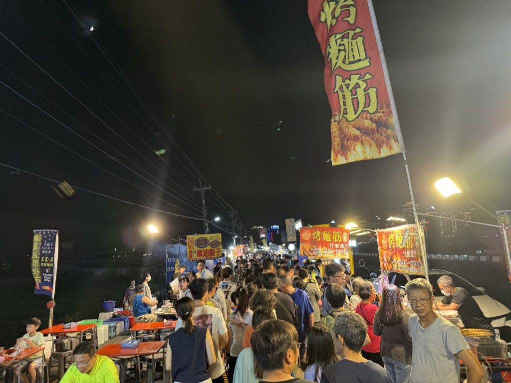 礁溪三重奏：泡湯、逛夜市、追瀑布｜最完整的療癒行程公開