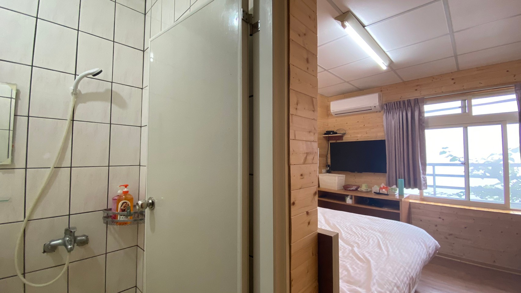 19人包棟的溫馨客廳