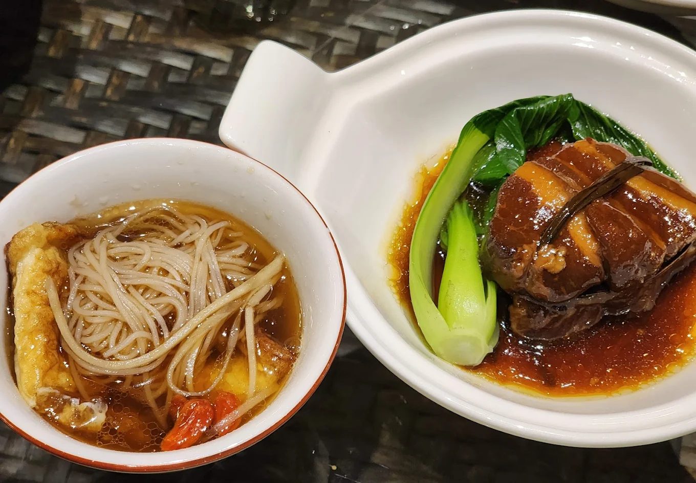 日月潭布查德Villa｜每人 $1,999「一泊二食＋山景下午茶」周年慶｜歐式莊園風住宿（平日限量 2 間）