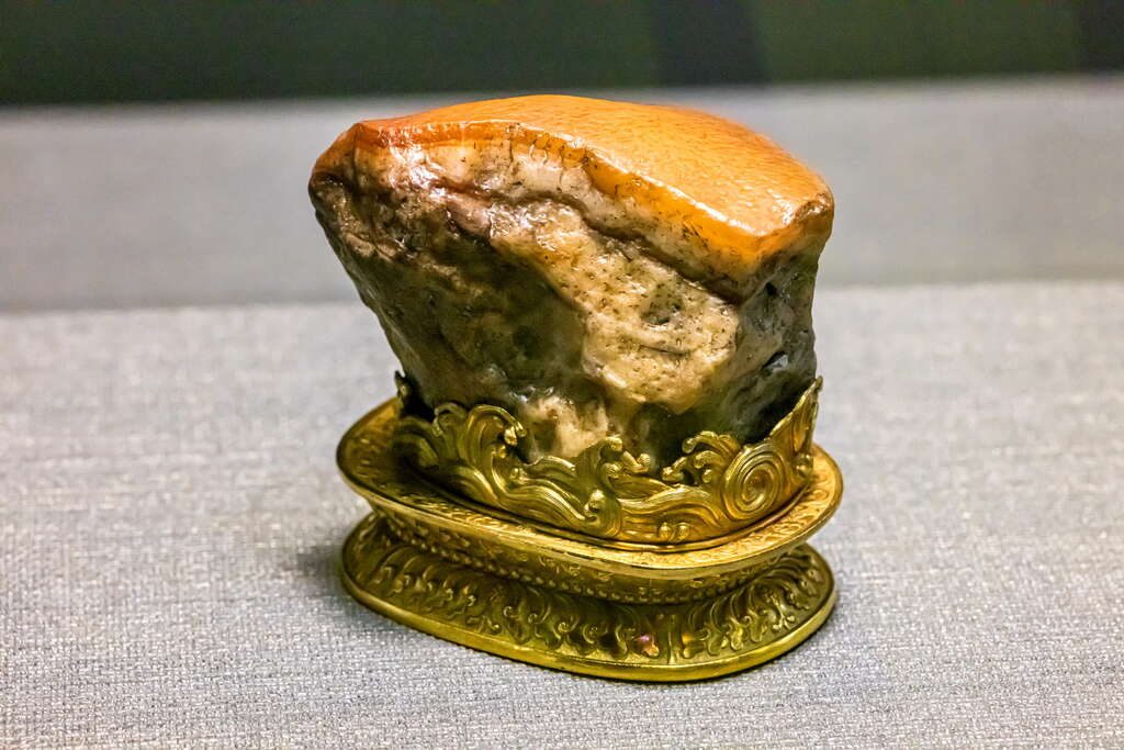 栩栩如生的肉形石展現了古人對工藝的極致追求