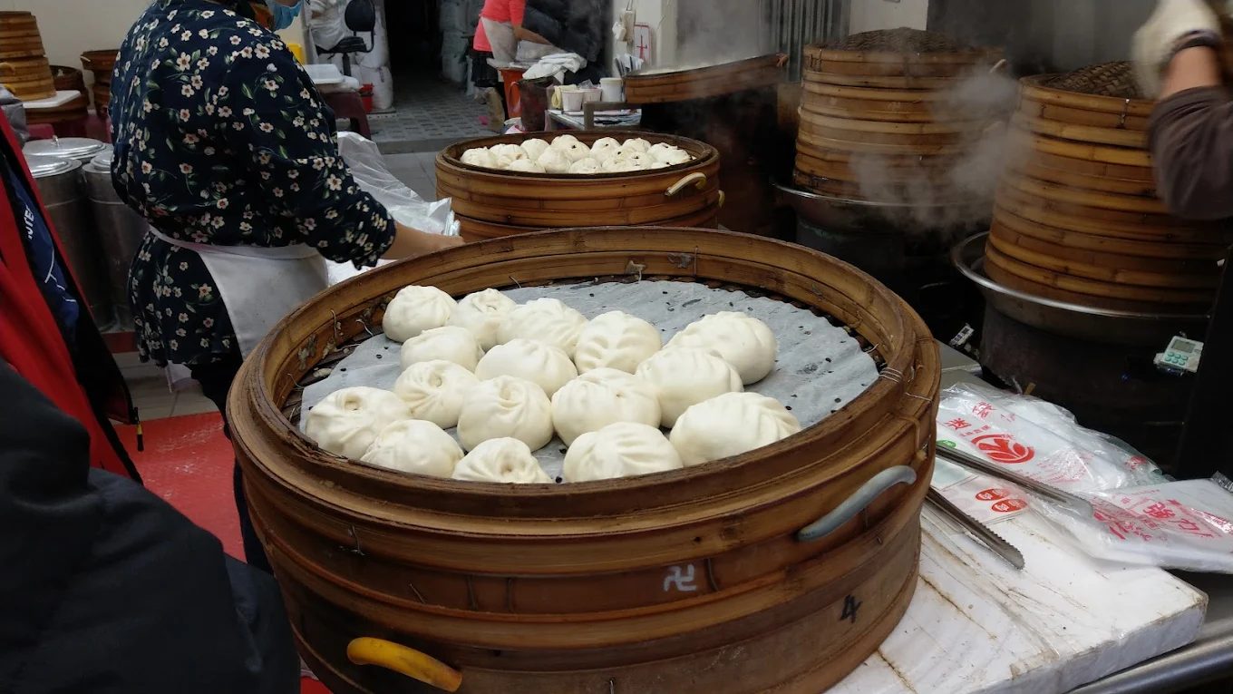 週末沿著北海岸走進金山老街，把整條街慢慢嚐一遍