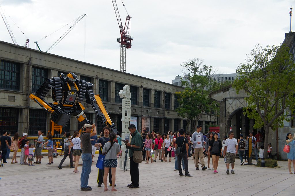 《松菸沒在文青,是在生活》|走進台北最會說故事的老建築,喝一杯有態度的咖啡