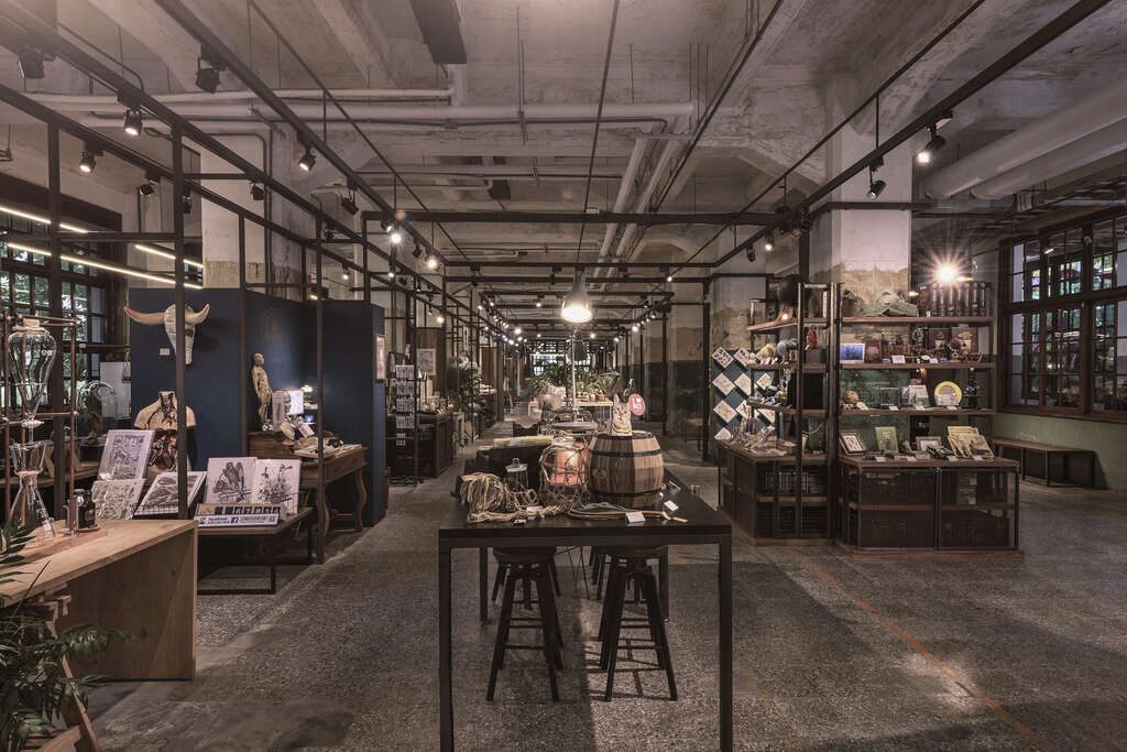 《松菸沒在文青,是在生活》|走進台北最會說故事的老建築,喝一杯有態度的咖啡