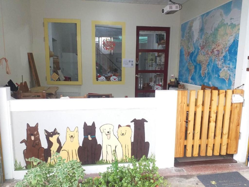 白天走完嘉義市區，夜晚從文化路夜市散步回旅宿的一晚