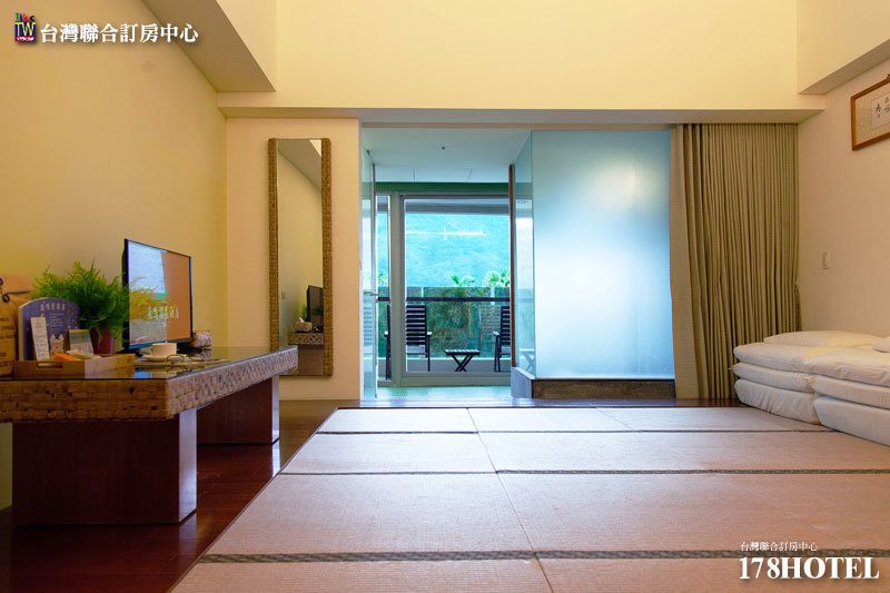 飯店餐廳提供豐富的在地食材自助餐，滿足饕客味蕾