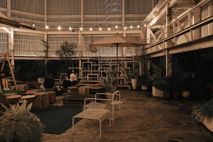 路得行旅台中館｜車站旁的工業風設計旅宿，給旅人最溫柔的休息時光