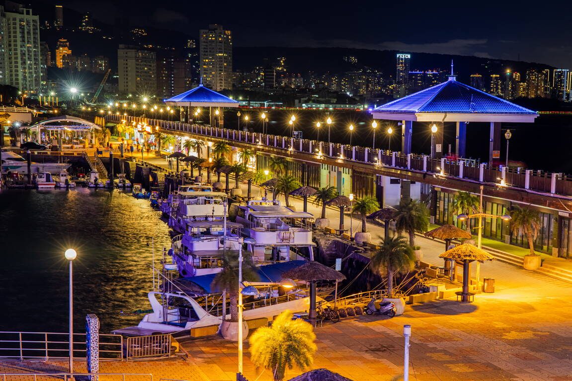 《風停在橋上》｜那天的淡水夕陽太溫柔，連海風都忘了趕路