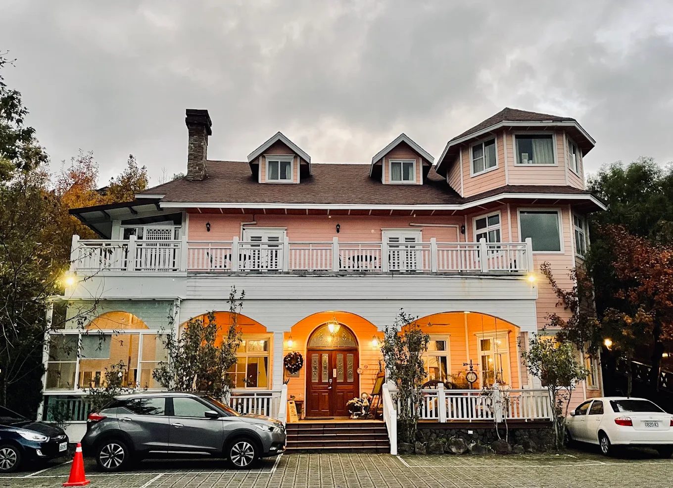 《晴靜時分，心也清靜》｜住進清境，讓星空和雲海治癒你