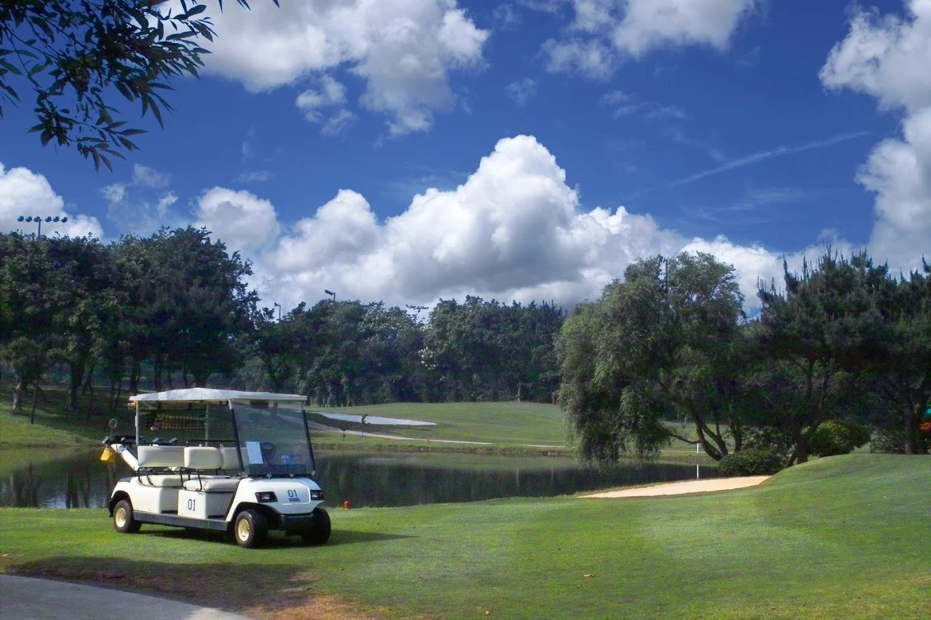 《揮別壓力，也揮出風景》｜桃園悅華大酒店，把生活的節奏交還給綠地與陽光。