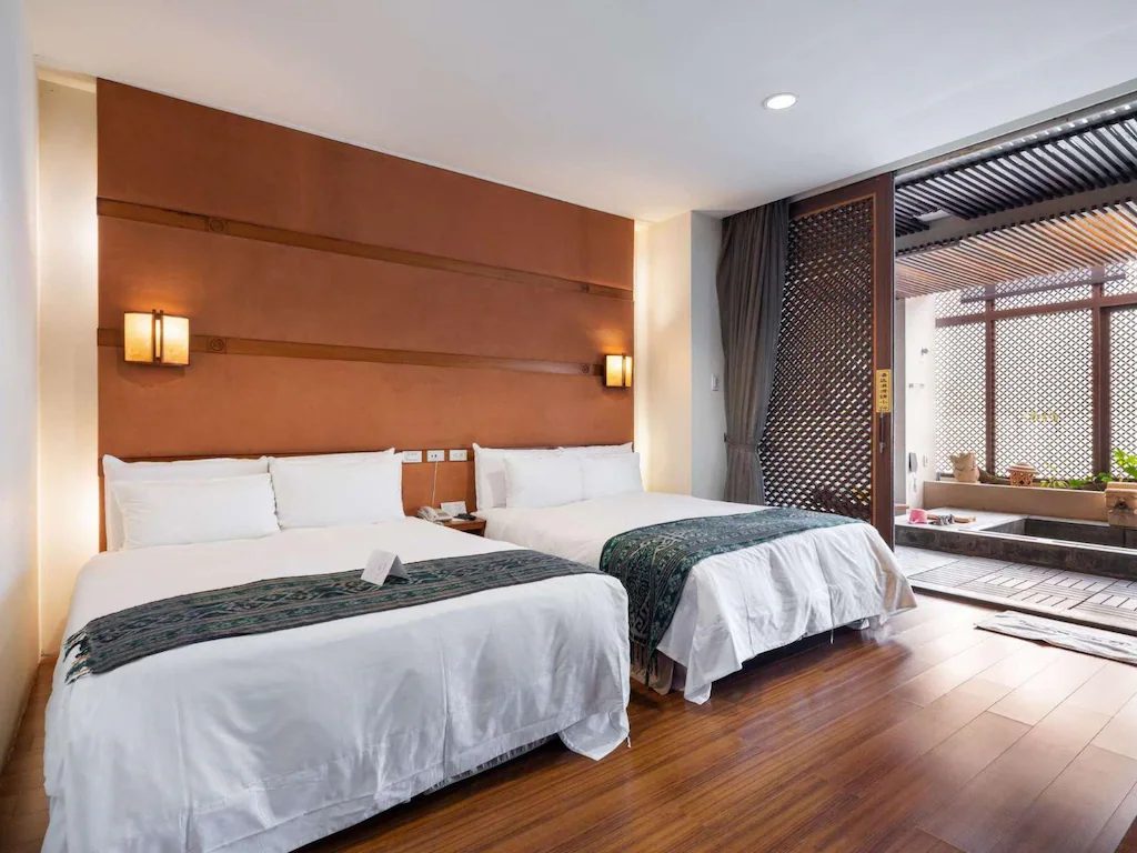 《從壓力山大到谷關山大景》｜泡一池溫泉，讓生活重啟呼吸